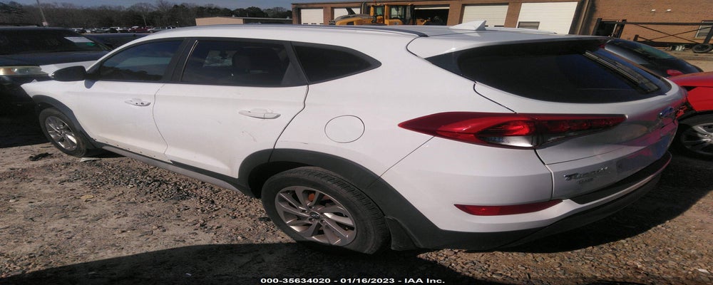 KM8J33A46HU382517 2017 HYUNDAI TUCSON photo no. 3