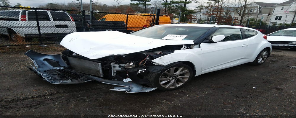 KMHTC6AD2GU303837 2016 HYUNDAI VELOSTER photo no. 2