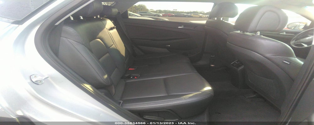 KM8J33A43JU754093 2018 HYUNDAI TUCSON photo no. 8