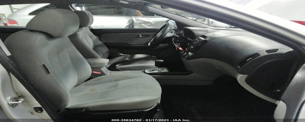 KMHDU4AD8AU957836 2010 HYUNDAI ELANTRA photo no. 5