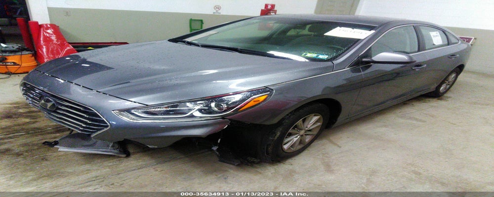 5NPE24AF8JH709144 2018 HYUNDAI SONATA photo no. 2