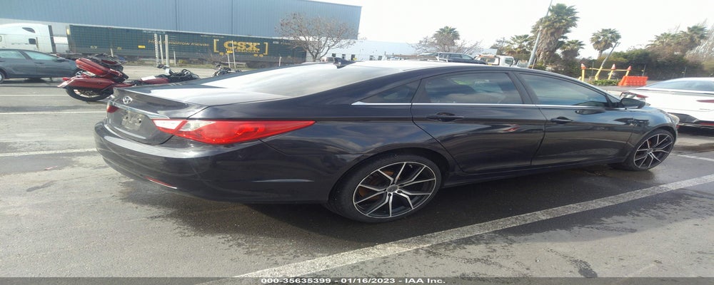 5NPEB4AC2BH100672 2011 HYUNDAI SONATA photo no. 4