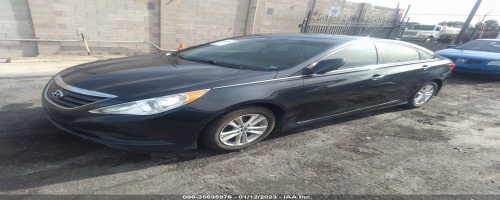 5NPEB4ACXEH834500 2014 HYUNDAI SONATA photo no. 2