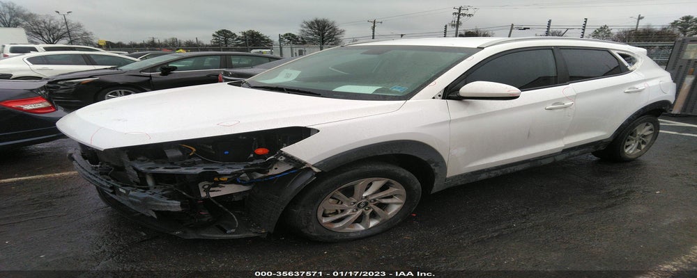 KM8J33A41GU172471 2016 HYUNDAI TUCSON photo no. 2