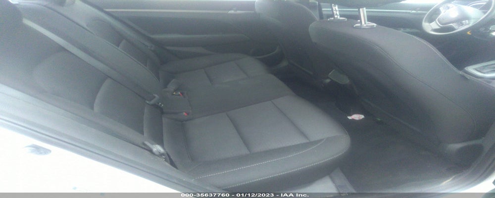 5NPD84LF0JH369592 2018 HYUNDAI ELANTRA photo no. 8