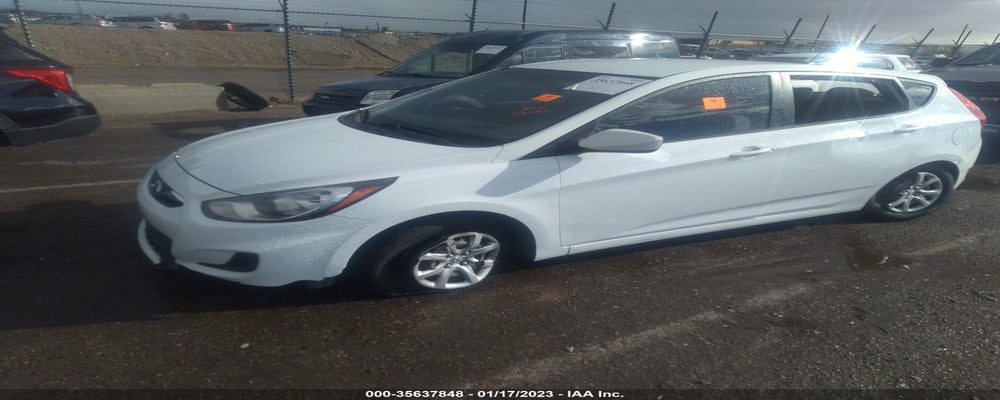 KMHCT5AE2DU071139 2013 HYUNDAI ACCENT photo no. 2