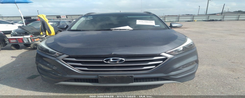 KM8J33A28HU561933 2017 HYUNDAI TUCSON photo no. 6