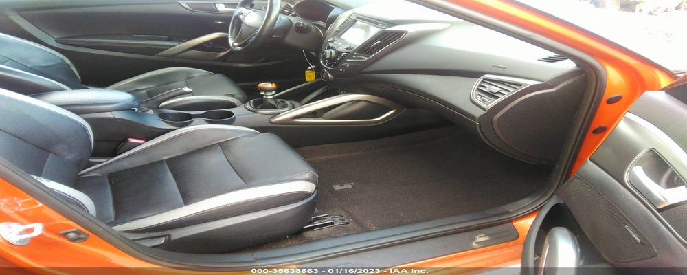 KMHTC6AE2GU292041 2016 HYUNDAI VELOSTER photo no. 5
