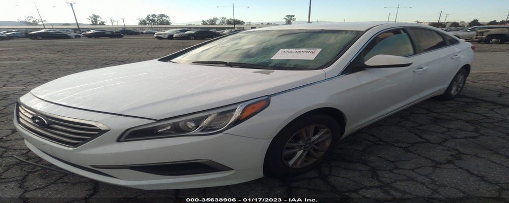 5NPE24AFXHH564487 2017 HYUNDAI SONATA photo no. 2