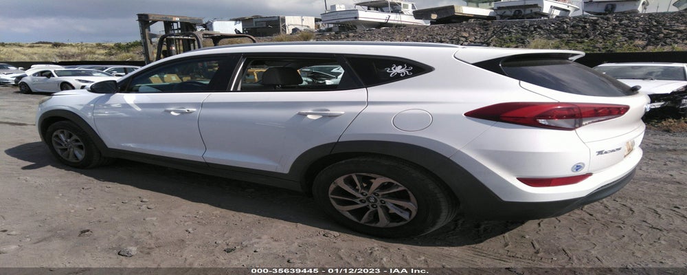KM8J3CA43GU085641 2016 HYUNDAI TUCSON photo no. 3