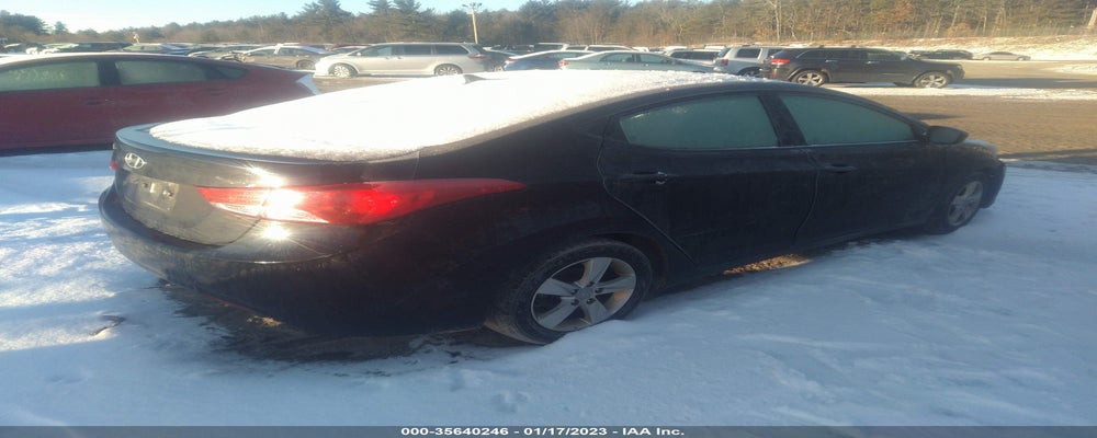 5NPDH4AE1DH427630 2013 HYUNDAI ELANTRA photo no. 4
