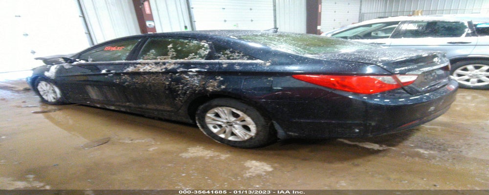 5NPEB4AC6BH103882 2011 HYUNDAI SONATA photo no. 3