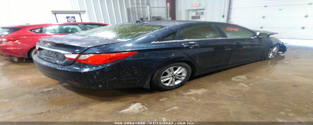 5NPEB4AC6BH103882 2011 HYUNDAI SONATA photo no. 4