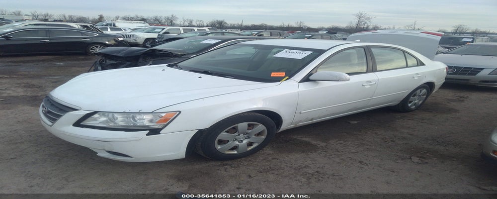 5NPET4AC9AH649572 2010 HYUNDAI SONATA photo no. 2