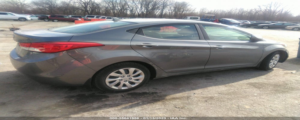 5NPDH4AE9DH168840 2013 HYUNDAI ELANTRA photo no. 4