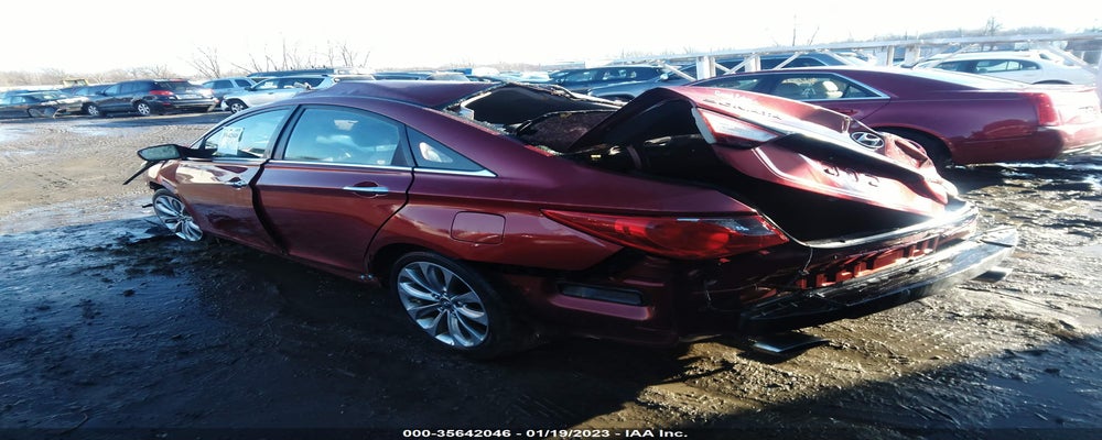 5NPEC4AC6BH163772 2011 HYUNDAI SONATA photo no. 3
