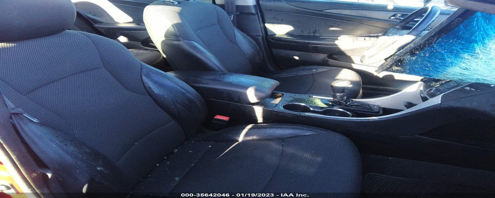 5NPEC4AC6BH163772 2011 HYUNDAI SONATA photo no. 5