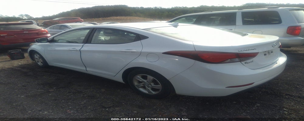 5NPDH4AE3FH592050 2015 HYUNDAI ELANTRA photo no. 3