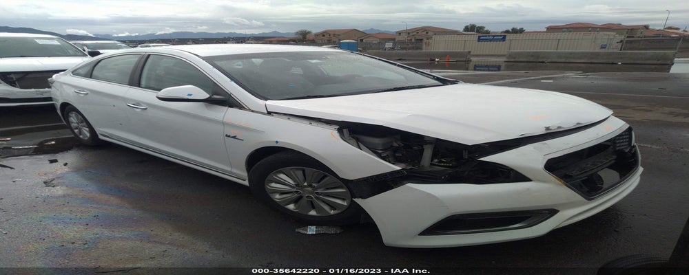 KMHE24L16GA010639 2016 HYUNDAI SONATA HYBRID photo no. 12
