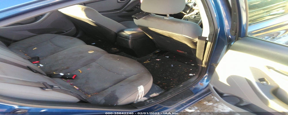 5NPDH4AE2GH703558 2016 HYUNDAI ELANTRA photo no. 8