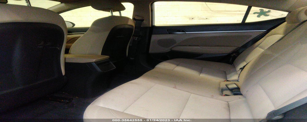 5NPD84LFXJH284999 2018 HYUNDAI ELANTRA photo no. 8