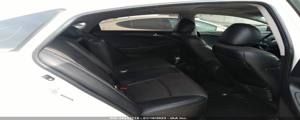 5NPEC4AC3BH179332 2011 HYUNDAI SONATA photo no. 8