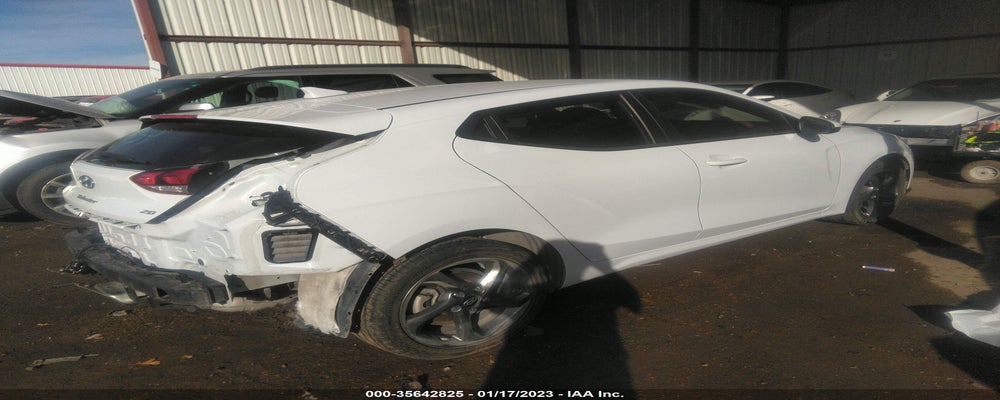 KMHTG6AF0LU025715 2020 HYUNDAI VELOSTER photo no. 4