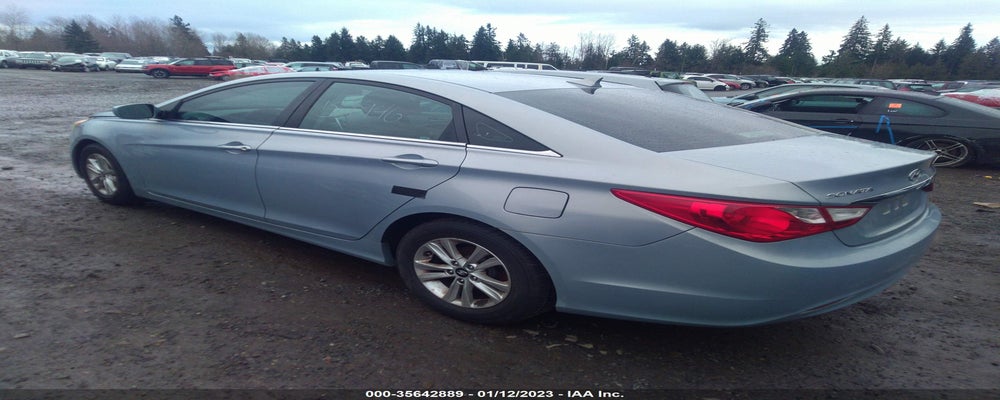 5NPEB4AC1BH224271 2011 HYUNDAI SONATA photo no. 3