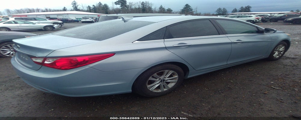 5NPEB4AC1BH224271 2011 HYUNDAI SONATA photo no. 4