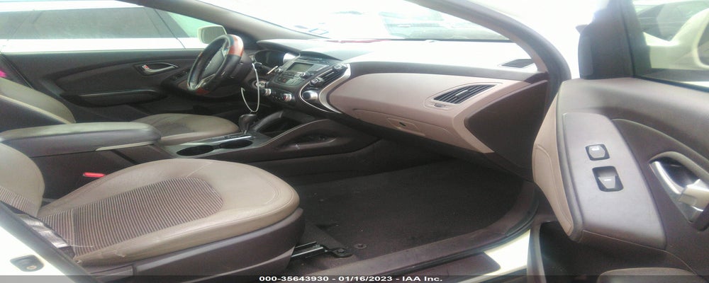 KM8JU3AC3CU376042 2012 HYUNDAI TUCSON photo no. 5