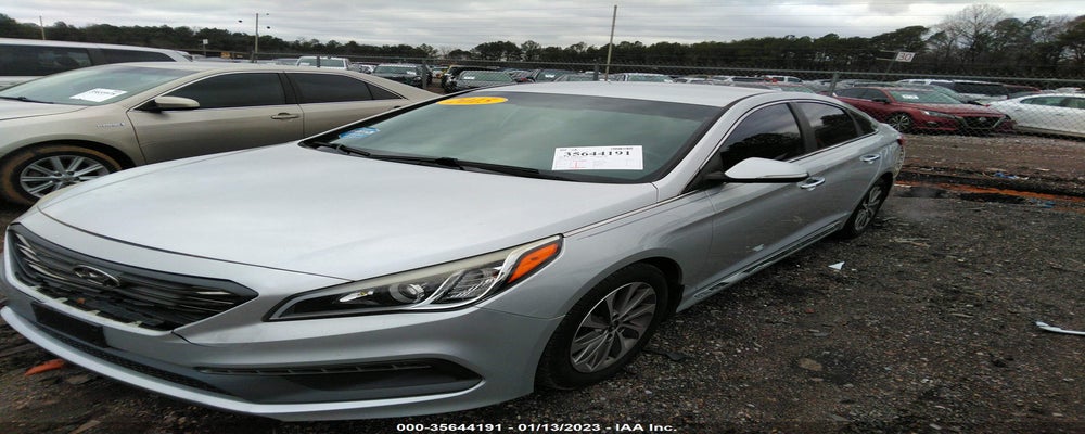 5NPE34AF2FH133782 2015 HYUNDAI SONATA photo no. 2