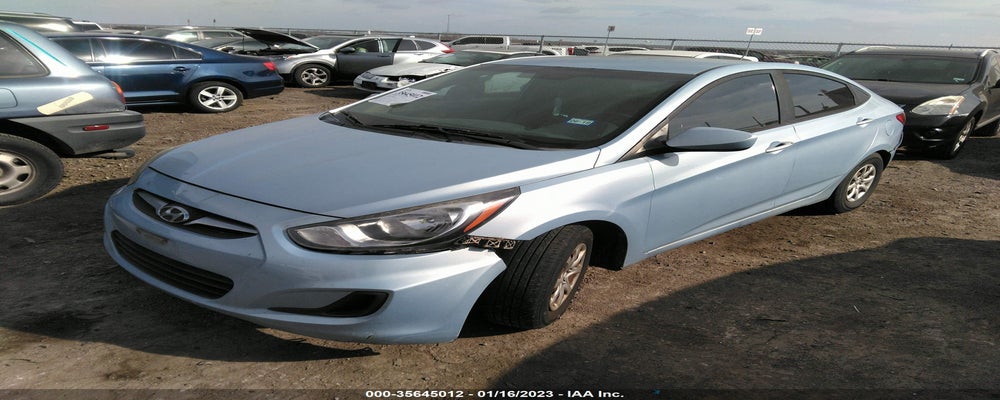 KMHCT4AE6DU486748 2013 HYUNDAI ACCENT photo no. 2
