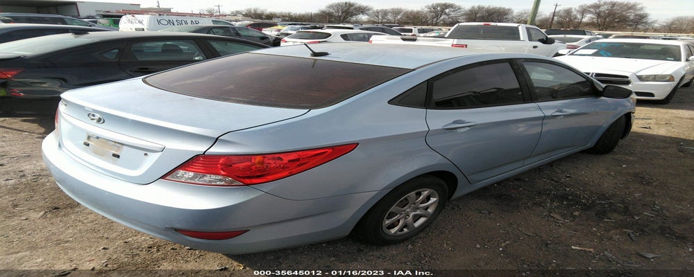 KMHCT4AE6DU486748 2013 HYUNDAI ACCENT photo no. 4