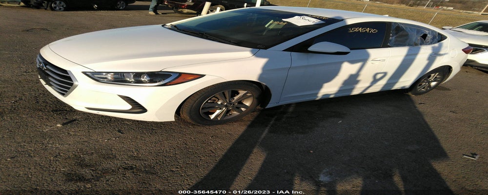 5NPD84LF1JH399300 2018 HYUNDAI ELANTRA photo no. 2
