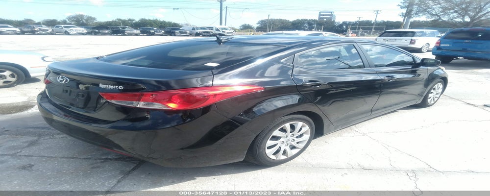 5NPDH4AE2DH175578 2013 HYUNDAI ELANTRA photo no. 4