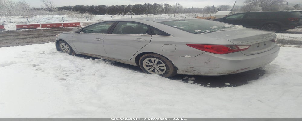 5NPEB4AC5BH107308 2011 HYUNDAI SONATA photo no. 3