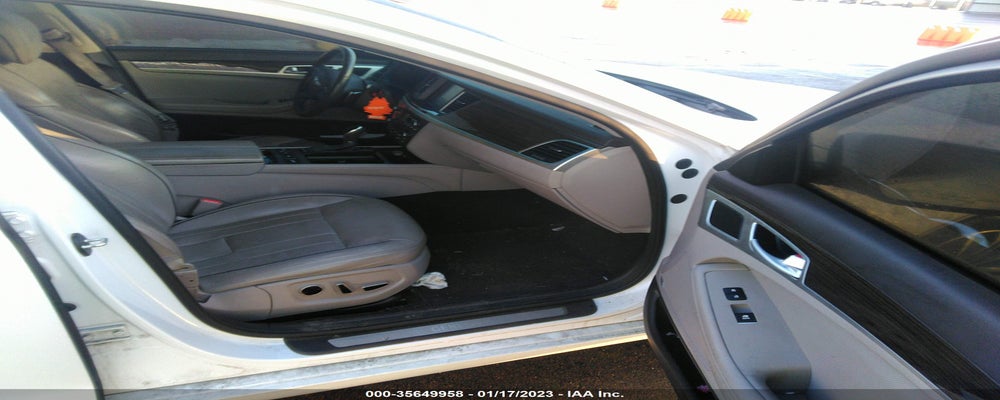 KMHGN4JE0FU079040 2015 HYUNDAI GENESIS photo no. 5