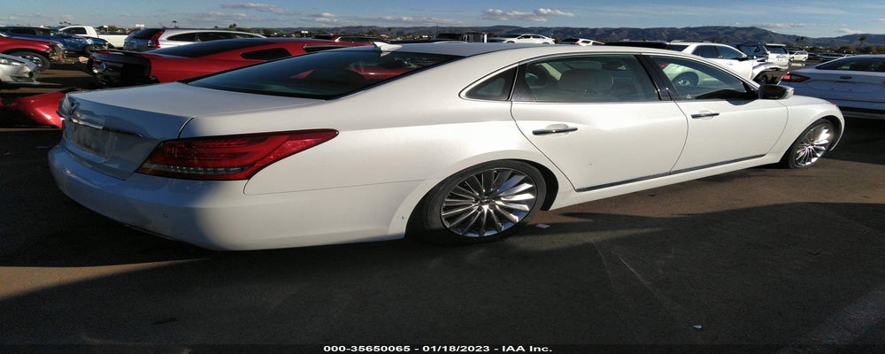 KMHGH4JHXEU075898 2014 HYUNDAI EQUUS photo no. 4