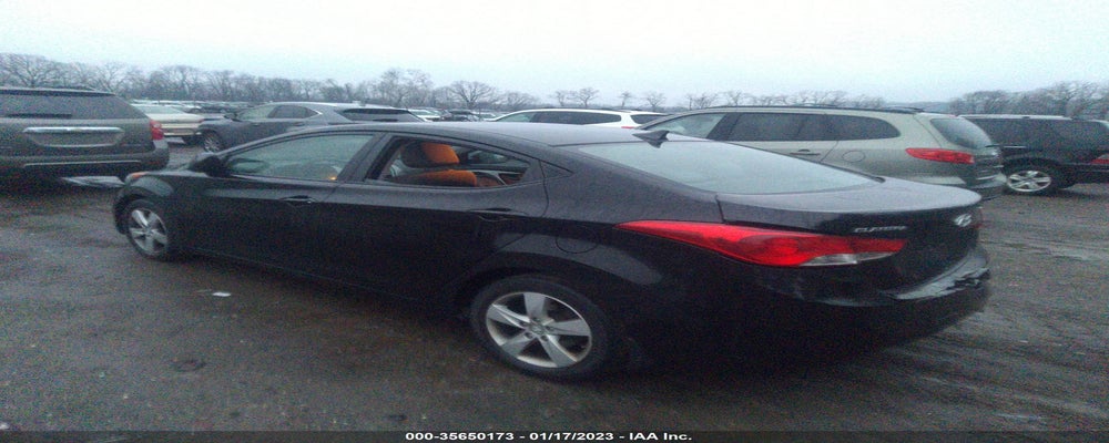 5NPDH4AE1DH396377 2013 HYUNDAI ELANTRA photo no. 3