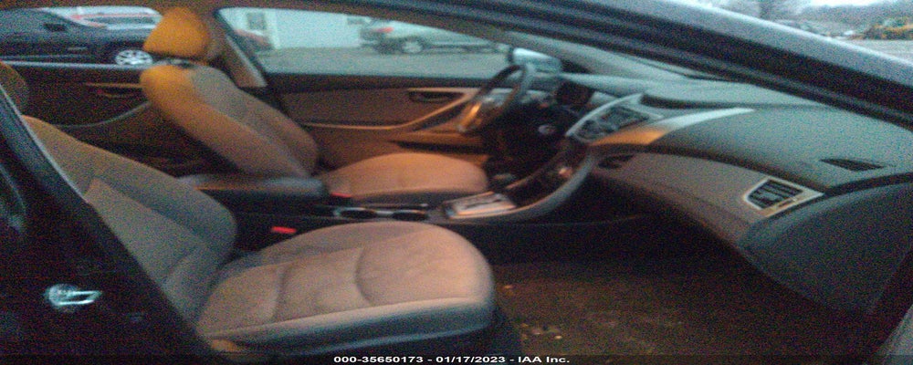 5NPDH4AE1DH396377 2013 HYUNDAI ELANTRA photo no. 5