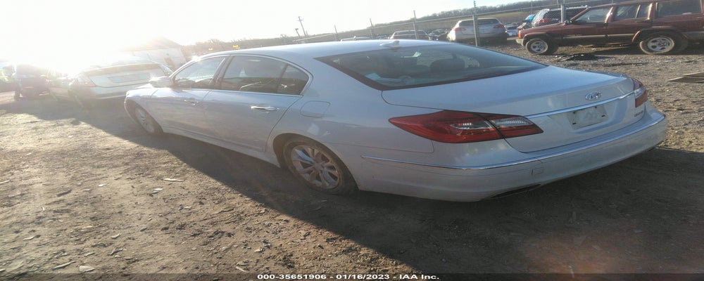 KMHGC4DD7DU222071 2013 HYUNDAI GENESIS photo no. 3