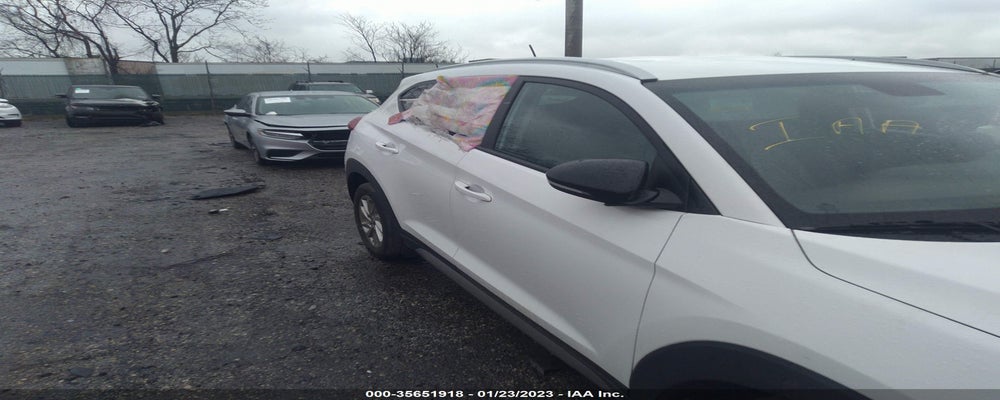 KM8J3CA45HU276933 2017 HYUNDAI TUCSON photo no. 6