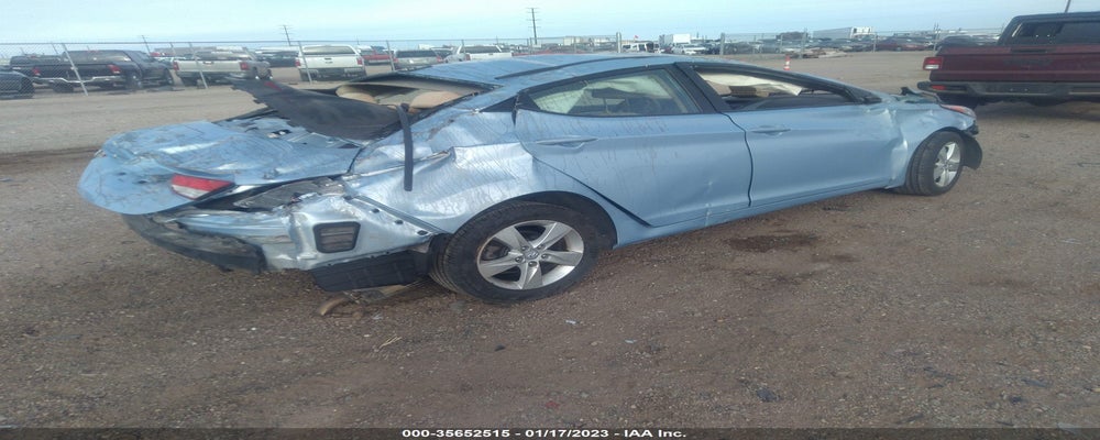 KMHDH4AE0DU774996 2013 HYUNDAI ELANTRA photo no. 4