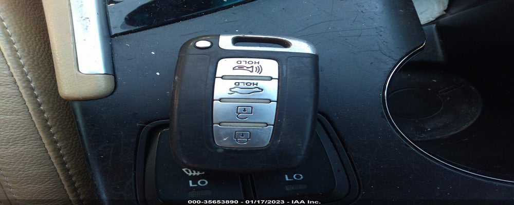5NPEC4AC4BH260968 2011 HYUNDAI SONATA photo no. 11