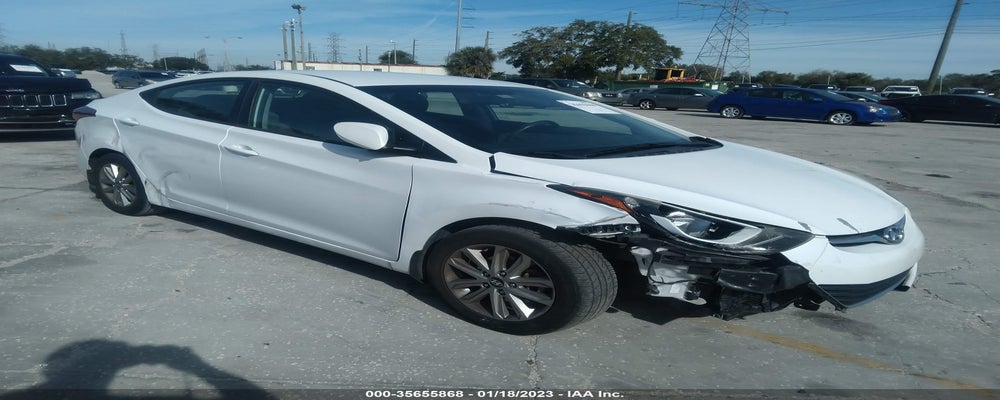 5NPDH4AE0GH721864 2016 HYUNDAI ELANTRA photo no. 3