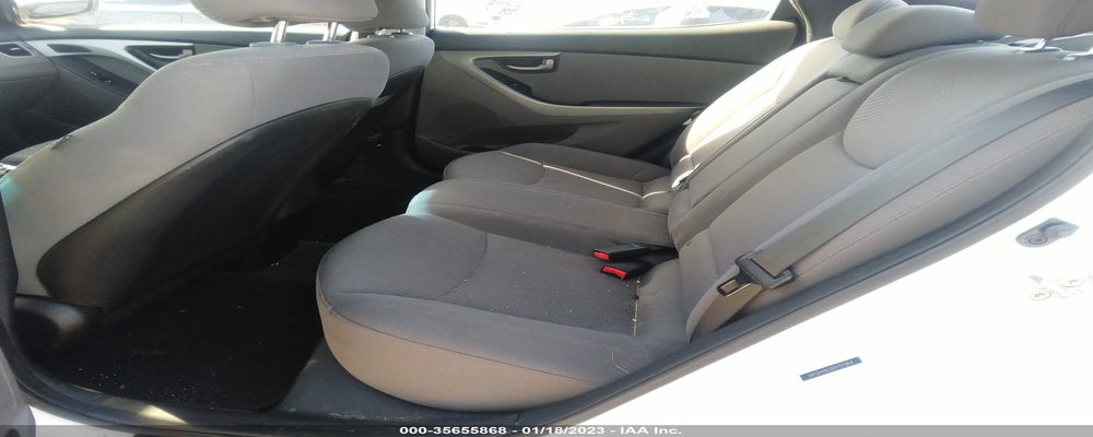 5NPDH4AE0GH721864 2016 HYUNDAI ELANTRA photo no. 8