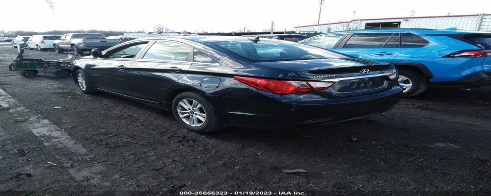 5NPEB4AC7BH230575 2011 HYUNDAI SONATA photo no. 3