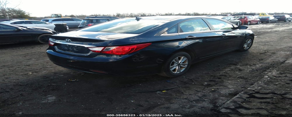 5NPEB4AC7BH230575 2011 HYUNDAI SONATA photo no. 4