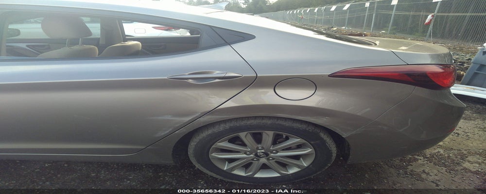 5NPDH4AE2FH600994 2015 HYUNDAI ELANTRA photo no. 6