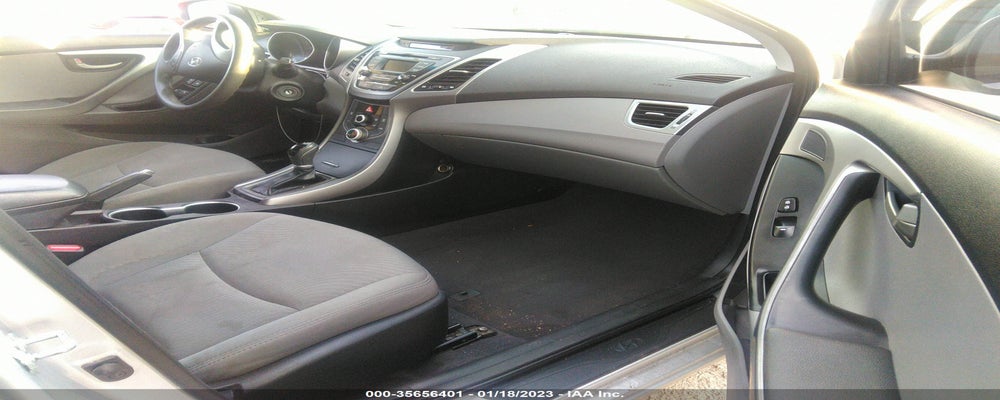 5NPDH4AE9GH730269 2016 HYUNDAI ELANTRA photo no. 5